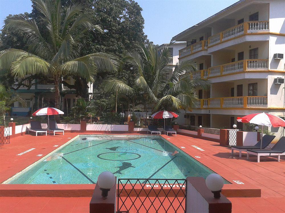 Royal Mirage Beach Resort Candolim Bagian luar foto