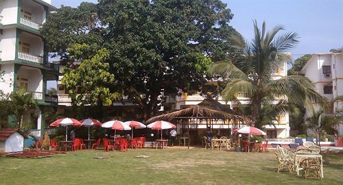 Royal Mirage Beach Resort Candolim Bagian luar foto