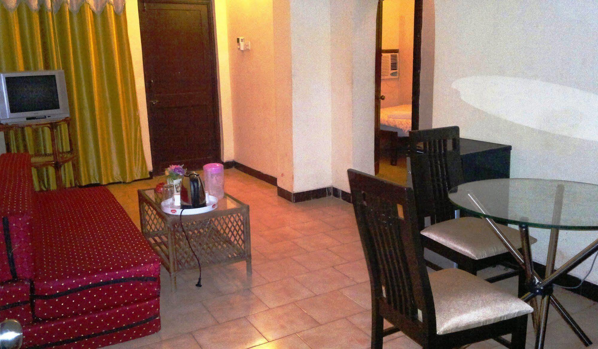 Royal Mirage Beach Resort Candolim Bagian luar foto
